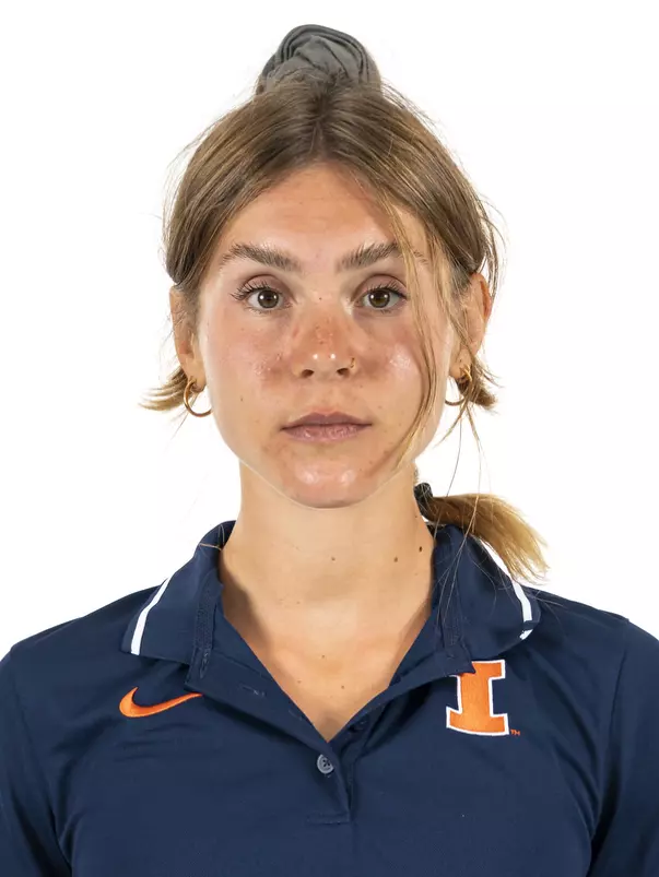 CHAMPAIGN, IL - September 04, 2023 - Illinois’s Avril Andre headshot taken during 2023 Production Day Makeups at Fighting Illini Center for Excellence in Champaign, IL. Photo By Kevin Snyder