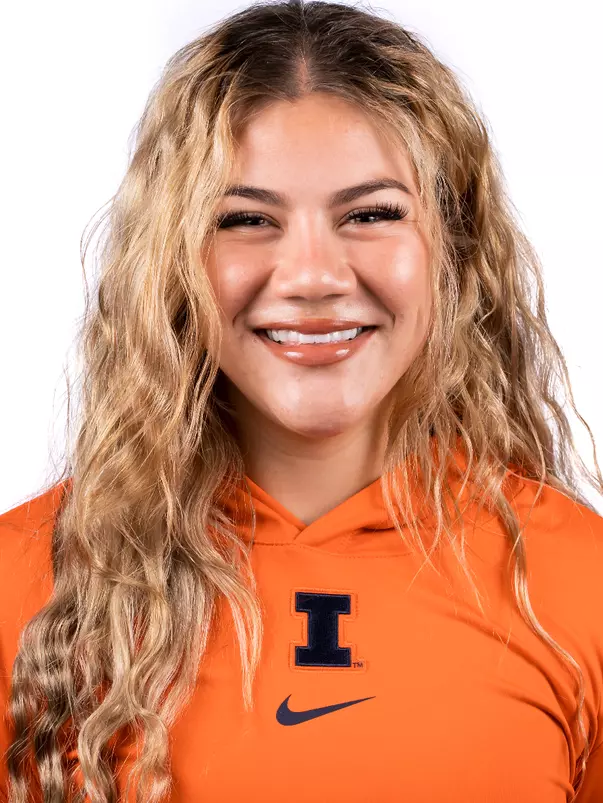 Yazzy Avila - Headshot