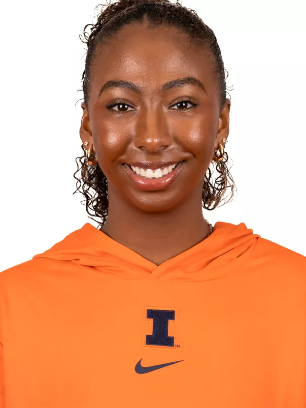 Juliana Hooker - Headshot