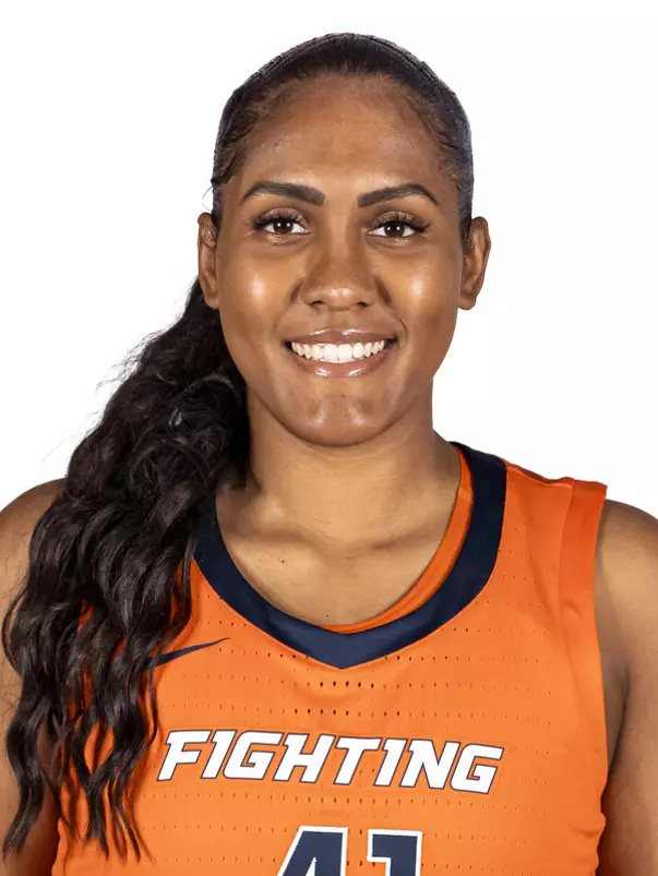 CHAMPAIGN, IL - September 21, 2023 - Illinois Center Camille Hobby (#41) headshot taken 2023-2024 Production Day at Ubben Basketball Complex in Champaign, IL. Photo By Madison Dabrowski