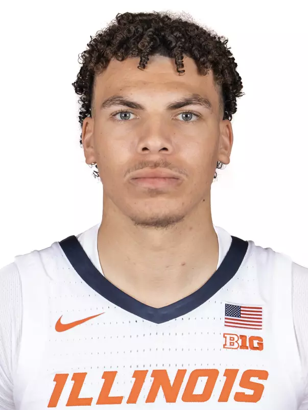 CHAMPAIGN, IL - September 29, 2023 - Illinois Forward Coleman Hawkins (#33) headshot taken during 2023-2024 Team Photo Photoshoot at Ubben Basketball Complex in Champaign, IL. Photo By Kevin Snyder