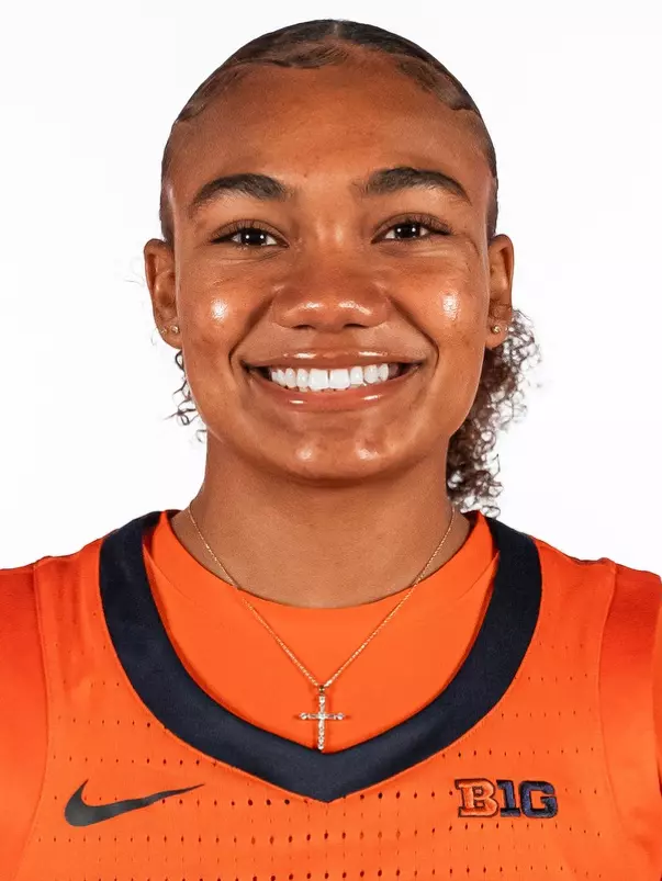 Adalia McKenzie 2024-25 headshot