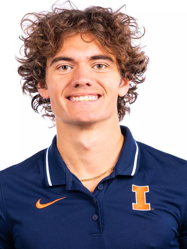 Champaign, IL - October 02, 2024 - Illinois Distance Runner Jackson Barrett headshot taken during 2024 Fall Staff Headshot Day at Bielfeldt Athletic Administration Building in Champaign, IL. (Photo By Kevin Snyder/Illinois Athletics)