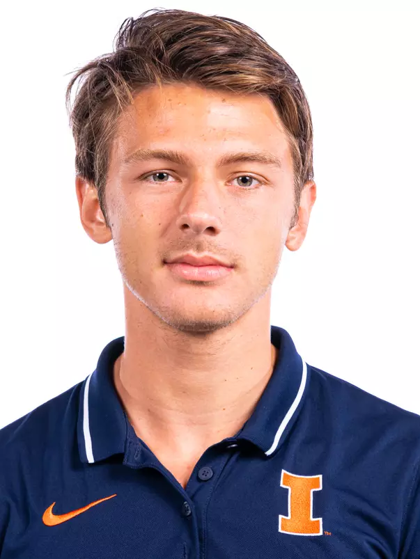 Champaign, IL - October 02, 2024 - Illinois Distance Runner Tyler Cushing headshot taken during 2024 Fall Staff Headshot Day at Bielfeldt Athletic Administration Building in Champaign, IL. (Photo By Kevin Snyder/Illinois Athletics)