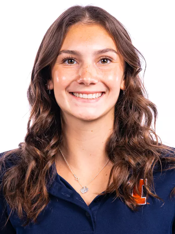 Champaign, IL - October 02, 2024 - Illinois Distance Runner Audrey Ginsberg headshot taken during 2024 Fall Staff Headshot Day at Bielfeldt Athletic Administration Building in Champaign, IL. (Photo By Kevin Snyder/Illinois Athletics)