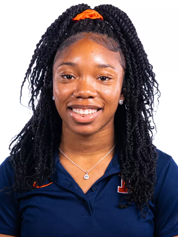 Champaign, IL - October 02, 2024 - Illinois Track and Field Athlete Ranaisha Howard-Dunigan headshot taken during 2024 Fall Staff Headshot Day at Bielfeldt Athletic Administration Building in Champaign, IL. (Photo By Kevin Snyder/Illinois Athletics)
