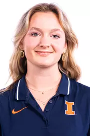 Champaign, IL - October 02, 2024 - Illinois Distance Runner Lydia Malecek headshot taken during 2024 Fall Staff Headshot Day at Bielfeldt Athletic Administration Building in Champaign, IL. (Photo By Kevin Snyder/Illinois Athletics)