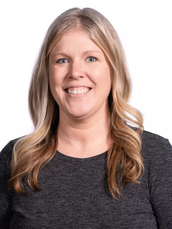 CHAMPAIGN, IL- February 06, 2024 - Illinois Women’s Basketball Office Manager Sarah Reifsteck headshot taken at the Bielfeldt Athletics Administration Building in Champaign, IL. Photo By Kevin Snyder