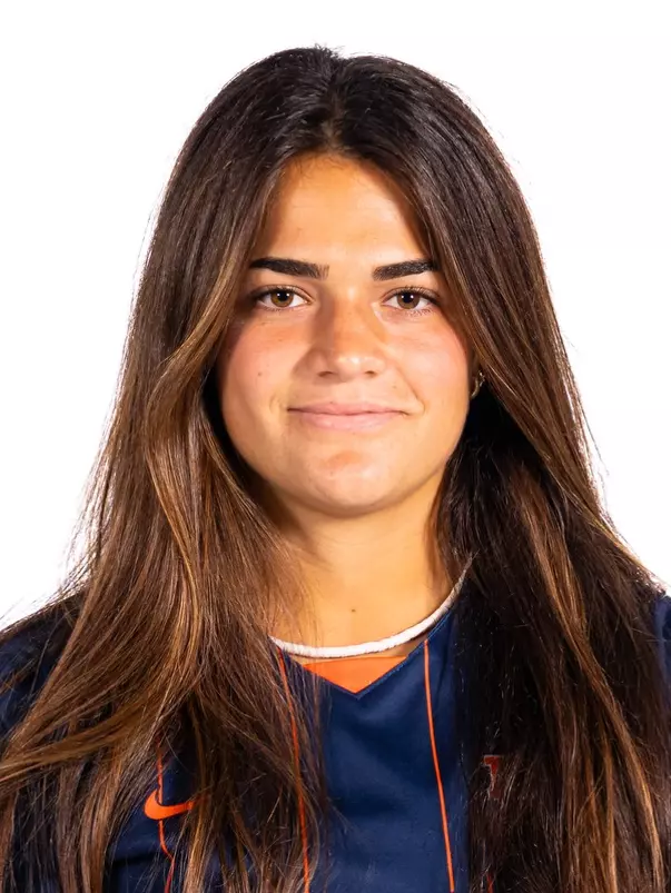 Champaign, IL - July 25, 2024 - Illinois Midfielder/Foward Lia Howard headshot taken during the 2024 Soccer Production Day at State Farm Center in Champaign, IL. (Photo By Kevin Snyder/Illinois Athletics)