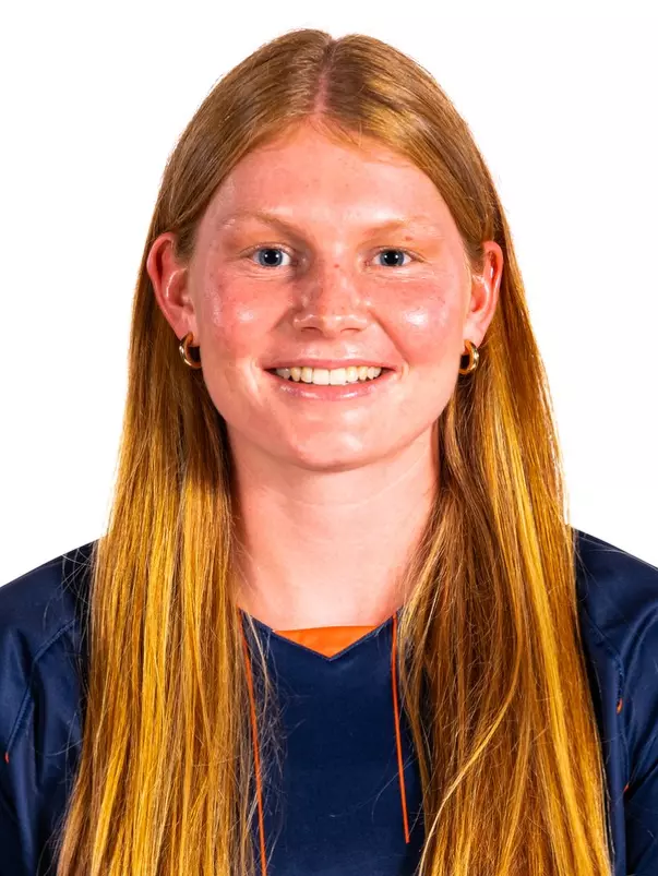 Champaign, IL - July 25, 2024 - Illinois Defender Ellen Persson headshot taken during the 2024 Soccer Production Day at State Farm Center in Champaign, IL. (Photo By Kevin Snyder/Illinois Athletics)