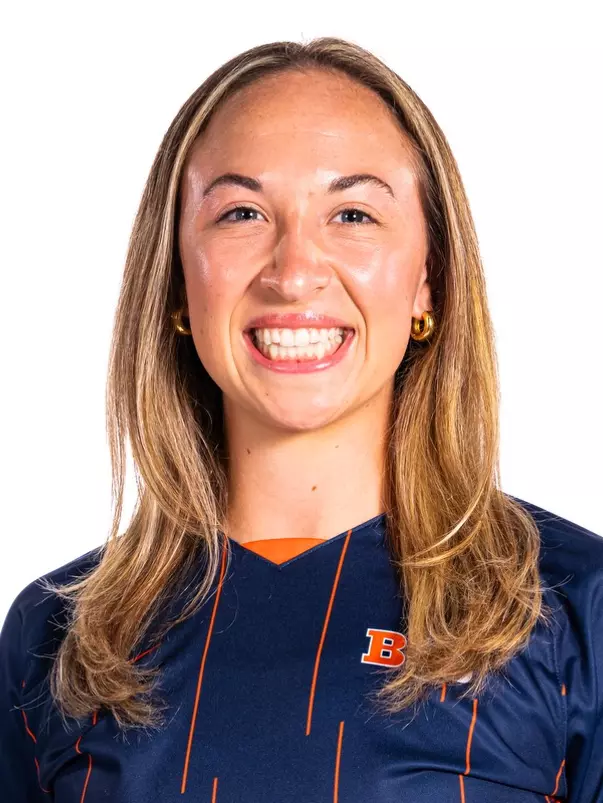 Champaign, IL - August 07, 2024 - Illinois Forward Abby Lynch headshot taken during the 2024 Soccer Production Day Makeups at State Farm Center in Champaign, IL. (Photo By Kevin Snyder/Illinois Athletics)