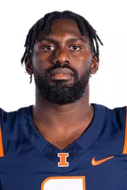 Champaign, IL - August 08, 2024 - Illinois Defensive Lineman Dennis Briggs Jr. (#6) headshot taken during 2024 Football Headshots at Henry Dale and Betty Smith Football Center in Champaign, IL. (Photo By Kevin Snyder/Illinois Athletics)