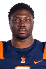 Champaign, IL - August 08, 2024 - Illinois Running Back Josh McCray (#6) headshot taken during 2024 Football Headshots at Henry Dale and Betty Smith Football Center in Champaign, IL. (Photo By Kevin Snyder/Illinois Athletics)