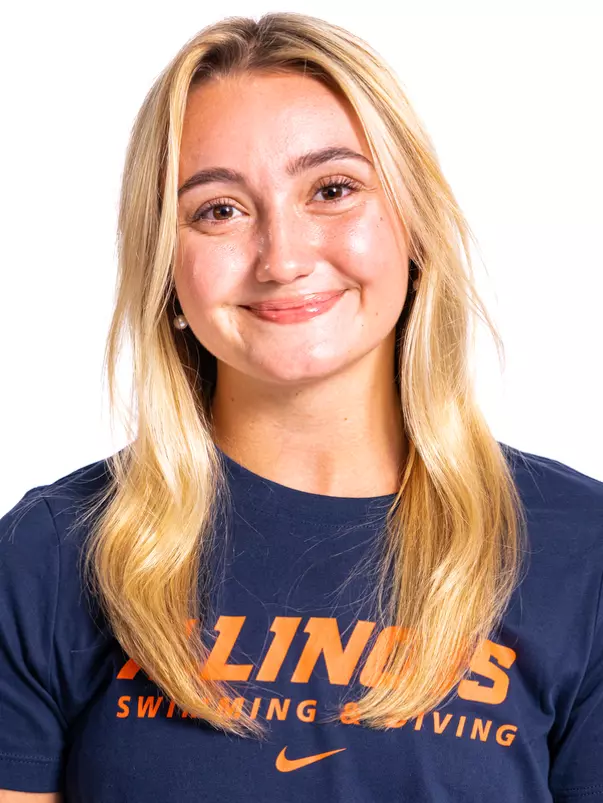 Champaign, Il - September 02, 2024 - Illinois Diver Elleka Boeres headshot taken during 2024-2025 Swim and Dive Production Day at Fighting Illini Center for Excellence in Champaign, Il. (Photo By Kevin Snyder/Illinois Athletics)