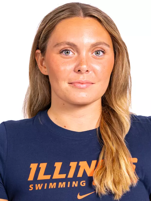 Champaign, Il - September 02, 2024 - Illinois Swimmer Paloma Canos Cervera headshot taken during 2024-2025 Swim and Dive Production Day at Fighting Illini Center for Excellence in Champaign, Il. (Photo By Kevin Snyder/Illinois Athletics)