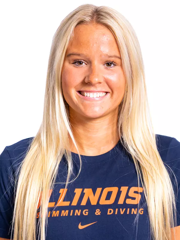 Champaign, Il - September 02, 2024 - Illinois Swimmer Kylee Sessions headshot taken during 2024-2025 Swim and Dive Production Day at Fighting Illini Center for Excellence in Champaign, Il. (Photo By Kevin Snyder/Illinois Athletics)