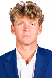 Max Mroz Headshot
