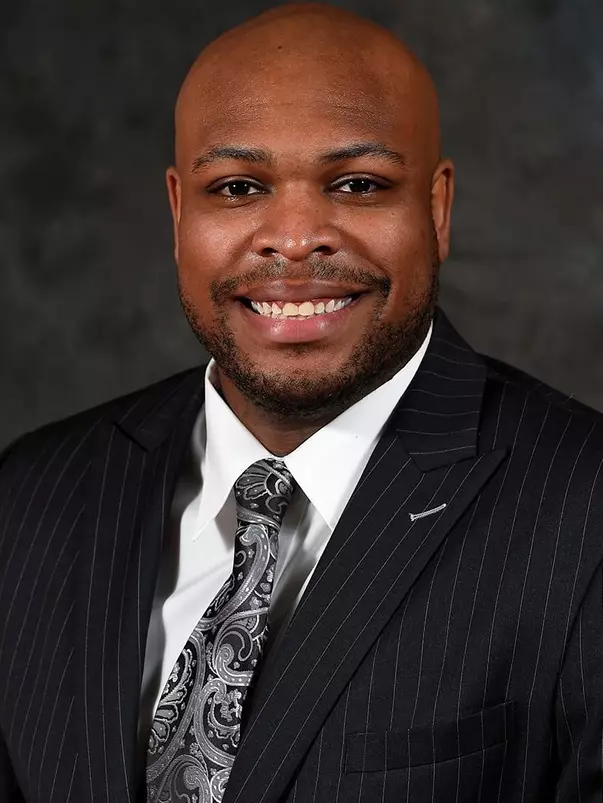 Simon Harris headshot