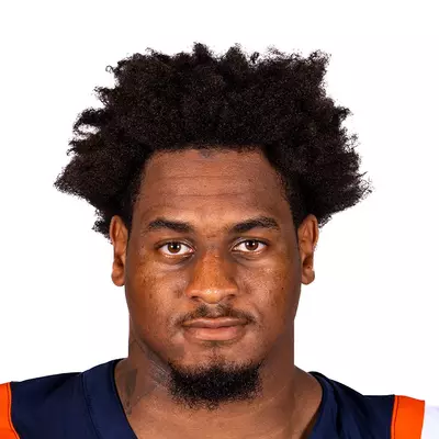 Daniel Brown headshot
