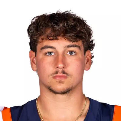 Katin Houser headshot