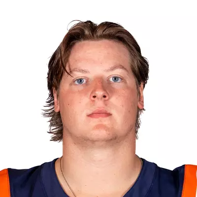 Carter Janki headshot