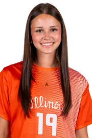 July 22, 2026 - Headshot for Abby Anderson (#19) - Champaign, IL. Photo by Ashley Ray/Fighting Illini