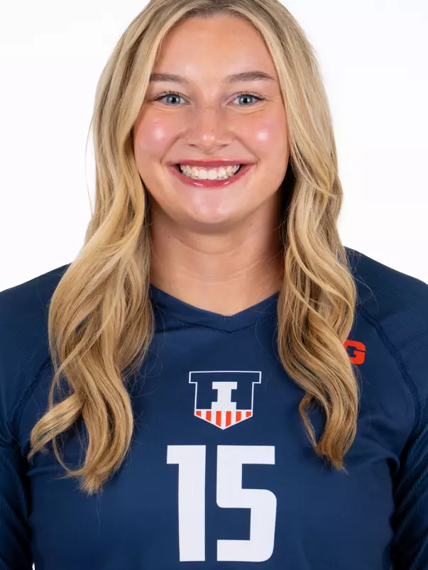 July 29, 2026 - Headshot for Gabby Dean (#15) - Champaign, IL. Photo by Ashley Ray/Fighting Illini
