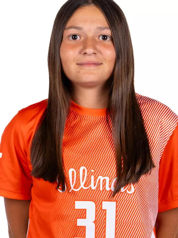 July 22, 2026 - Headshot for Perla Guzmán (#31) - Champaign, IL. Photo by Ashley Ray/Fighting Illini
