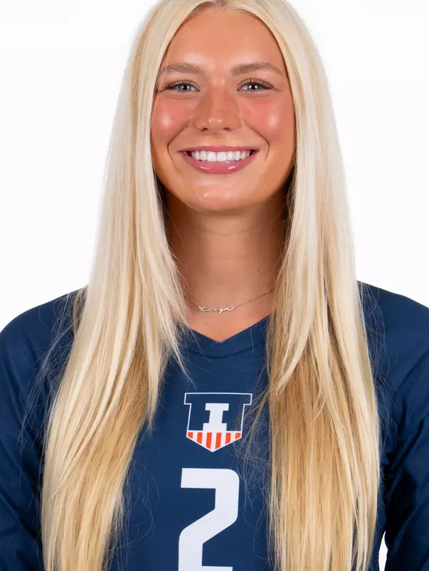 July 29, 2026 - Headshot for Taryn Kirsch (#2) - Champaign, IL. Photo by Ashley Ray/Fighting Illini