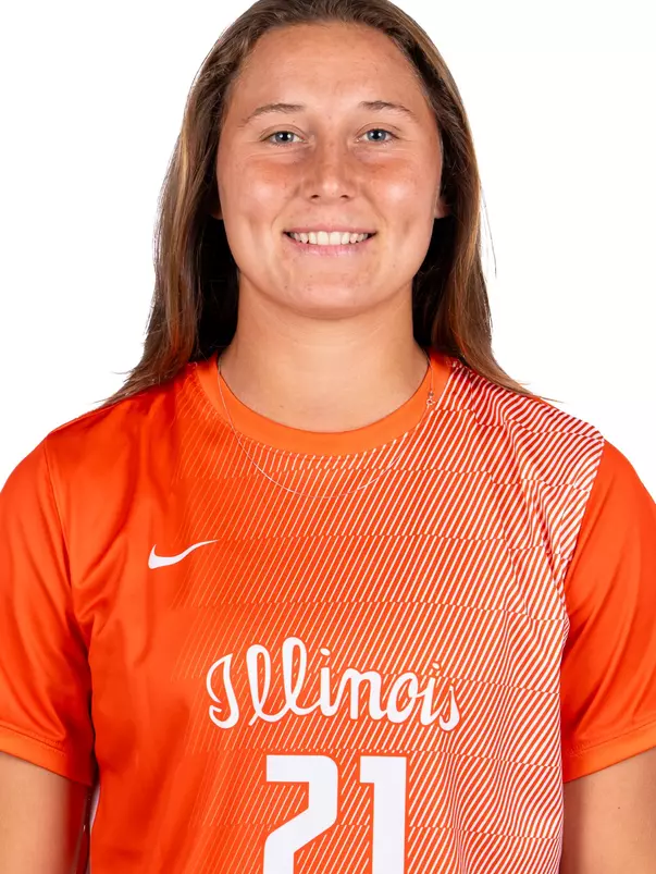 July 22, 2026 - Headshot for Myra Schneider (#21) - Champaign, IL. Photo by Ashley Ray/Fighting Illini