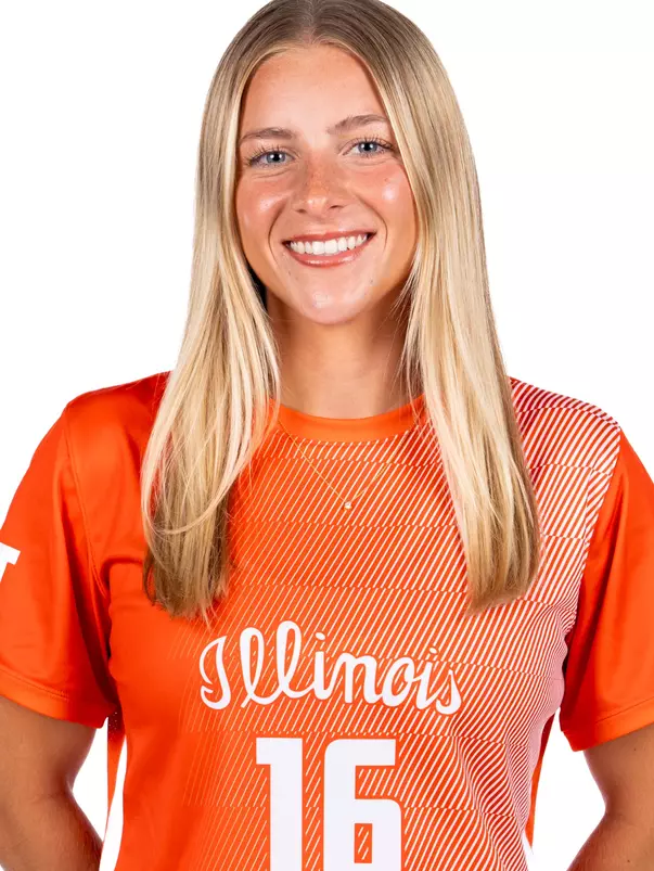 July 22, 2026 - Headshot for Ashley Stellon (#16) - Champaign, IL. Photo by Ashley Ray/Fighting Illini