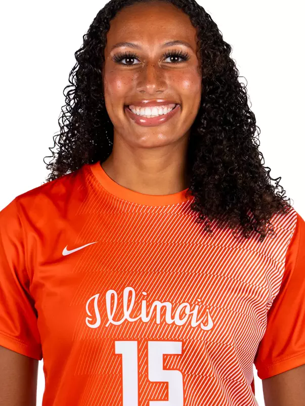 July 22, 2026 - Headshot for Ashleigh Vizek (#15) - Champaign, IL. Photo by Ashley Ray/Fighting Illini