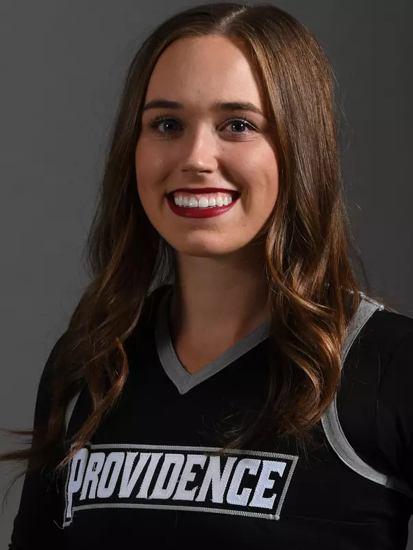 Madelyn Driscoll 18-19 Headshot