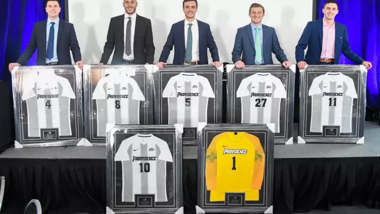 Men’s Soccer Hosts Annual End Of The Season Banquet