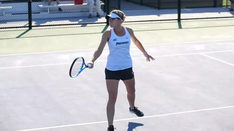 Women's Tennis Upended by Siena, 5-2