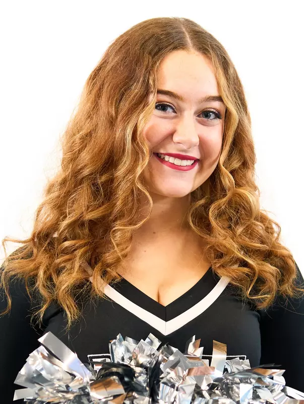Sarah Underkolfer Head Shot - Dance