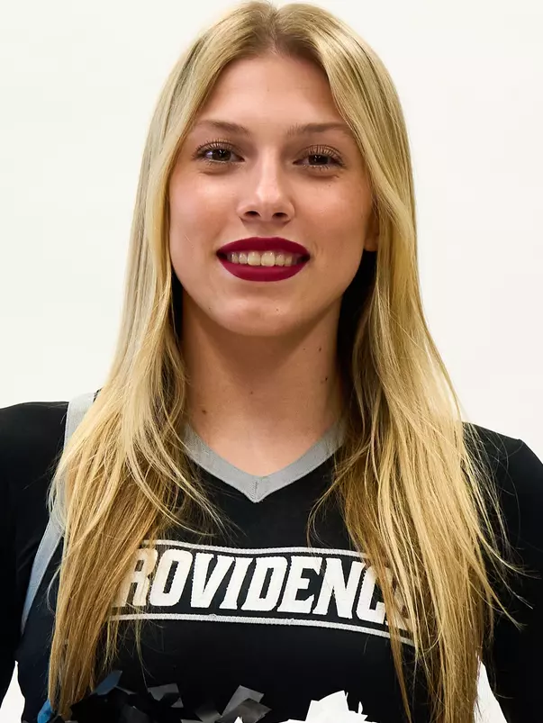 Caitlin Craft Head Shot - Cheer