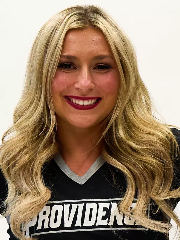 Emma Fischer Head Shot - Cheer