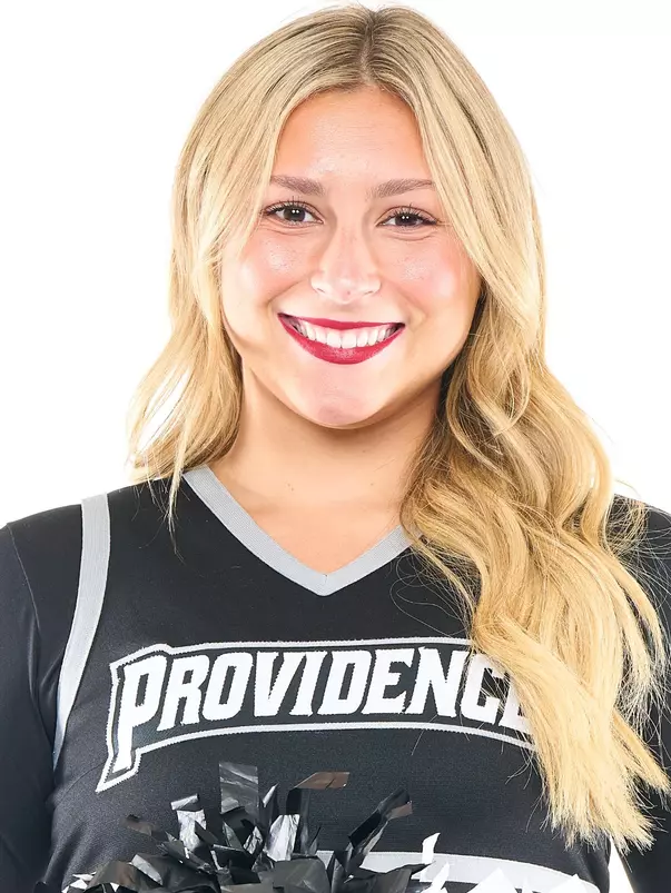 Emma Fischer Head Shot - Cheer