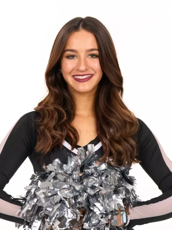 Tessa Izzo Head Shot