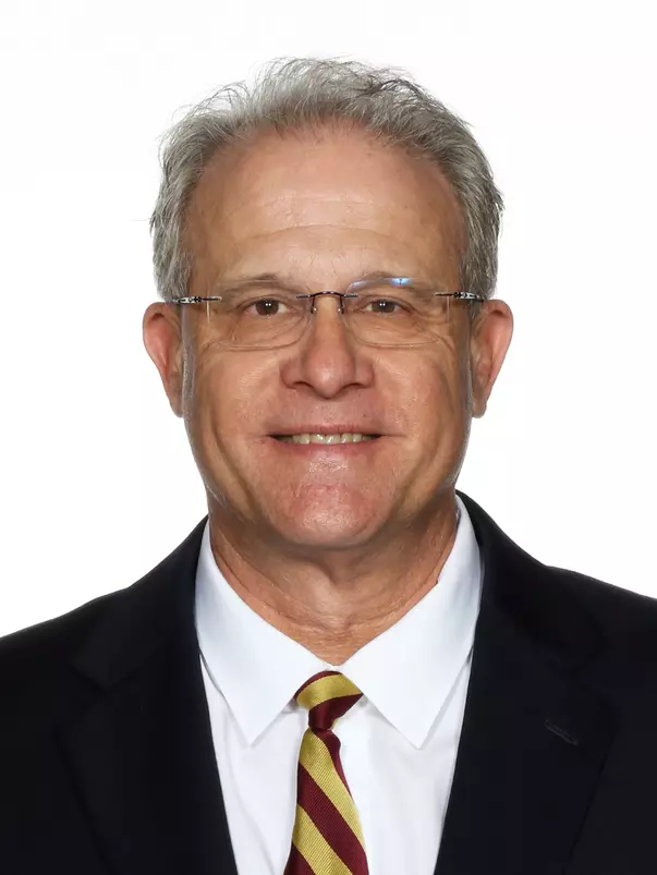 Headshots: Gus Malzahn - Offensive Coordinator
Use Image #24-309RL (004)