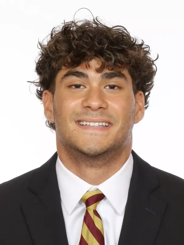 Headshots: Willy Suarez - Football
 
Use Image #24-149RL (006)