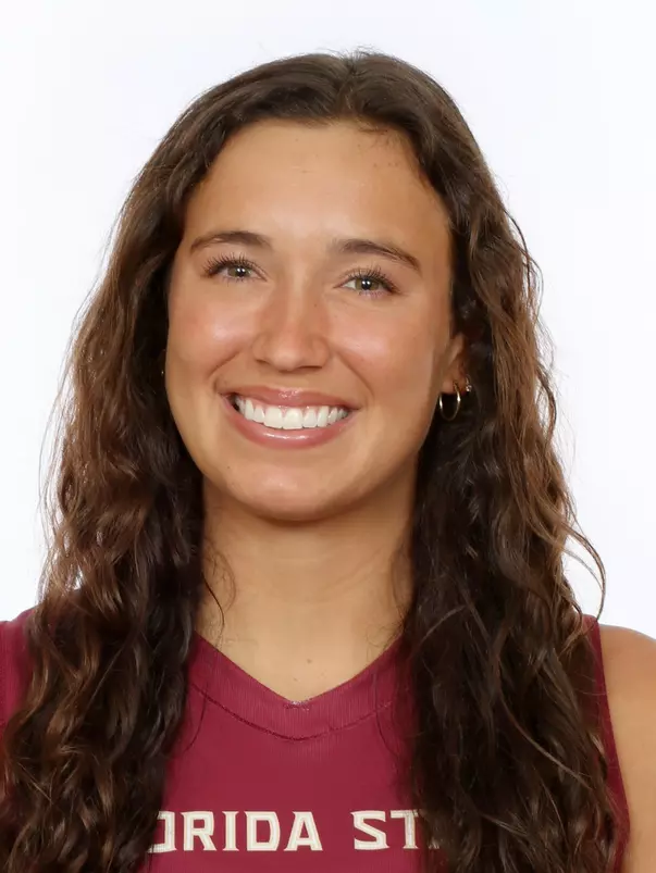 Headshots: Taylor Head - Volleyball
Use Image #24-176RL (003)