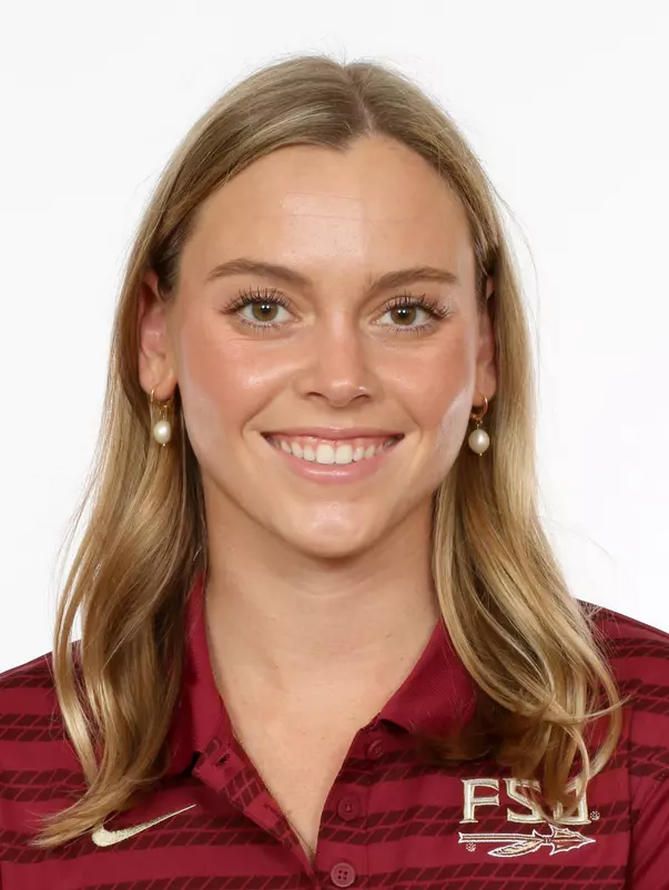 Headshots: Swimming & Diving Day 1 -
Brooke Arnold
Use Image #24-220RL (042)