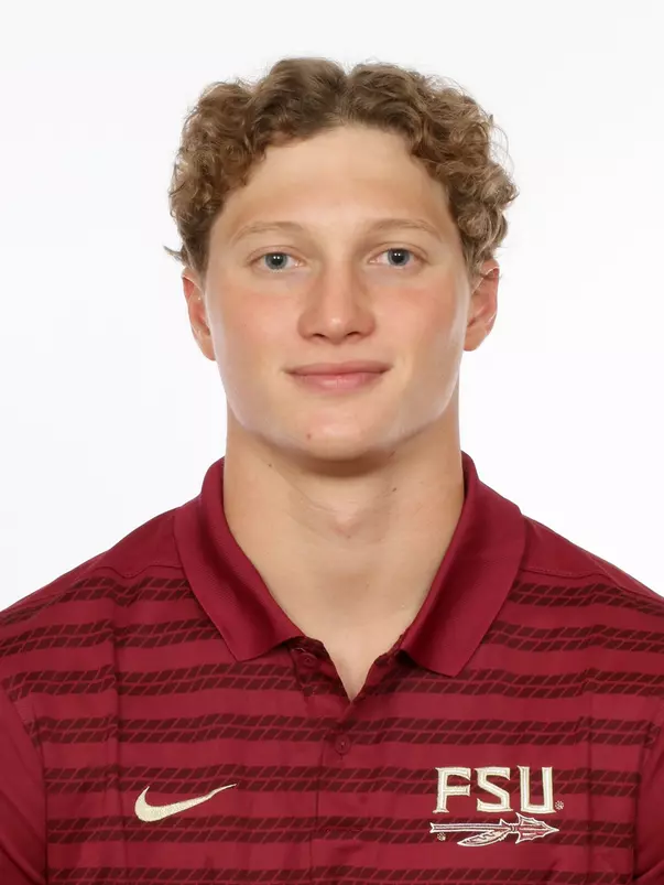 Headshots: Swimming & Diving Day 1 -
Mason Herbet
Use Image #24-220RL (067)