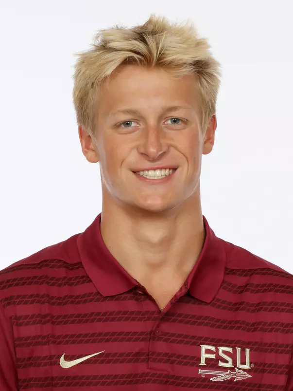 Headshots: Swimming & Diving Day 2 -
Daniel Listor
Use Image #24-223RL (044)