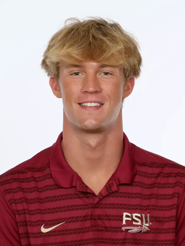 Headshots: Swimming & Diving Day 1 -
Charlie Rennard
Use Image #24-220RL (078)