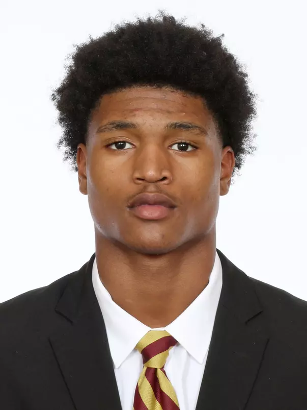 Headshots: Shamar Arnoux - Football
Use Image #25-001RL (055)