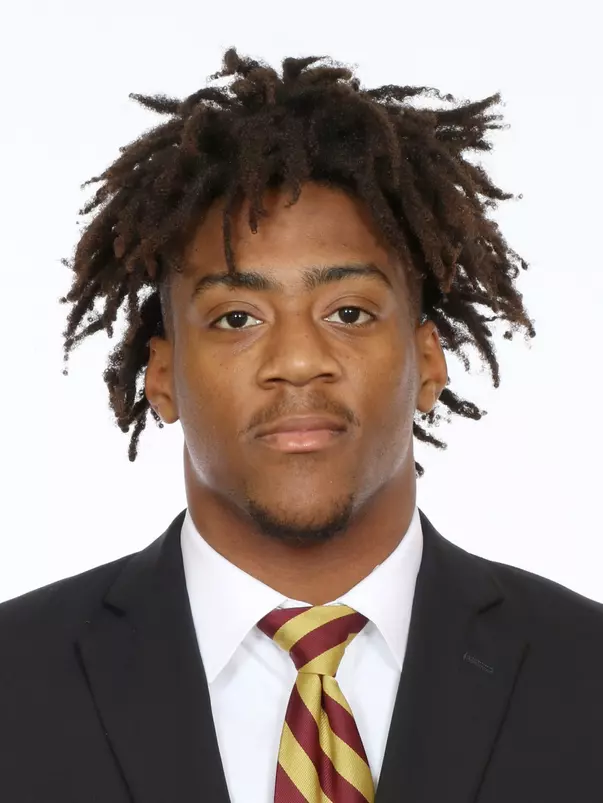 Headshots: Tae'Shaun Gelsey - Football
Use Image #25-001RL (034)