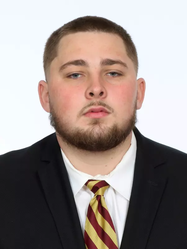 Headshots: Gunnar Hansen - Football
Use Image #25-001RL (018)